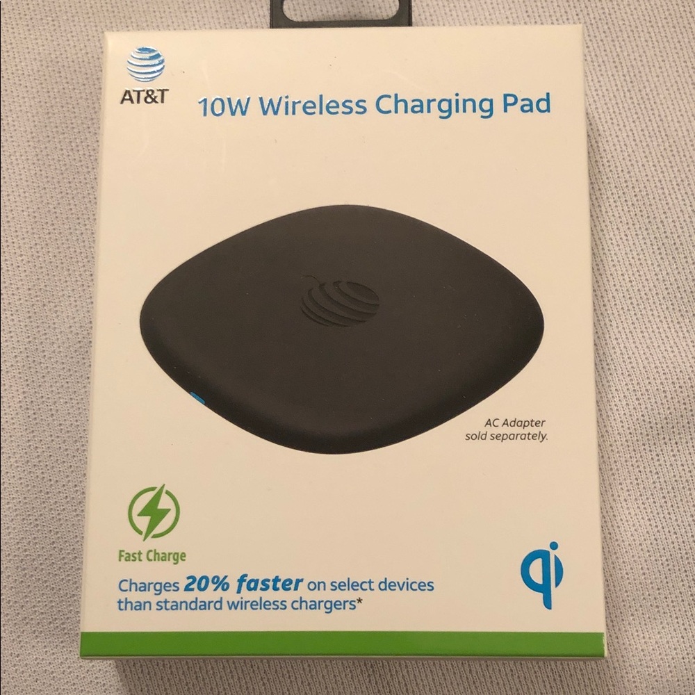 AT&T Black 10W Wireless Charging Pad